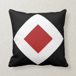 Cojín Decorativo Diamante rojo, frontera blanca intrépida en negro