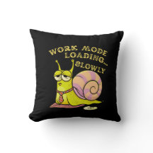 Dibujo animado de caracol lindo con modo de trabaj