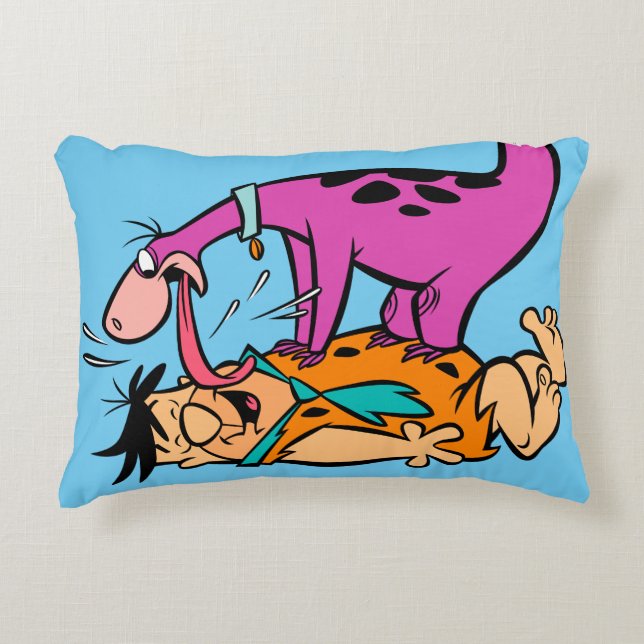 Cojín Decorativo Dino Licking Fred Flintstone (Anverso)