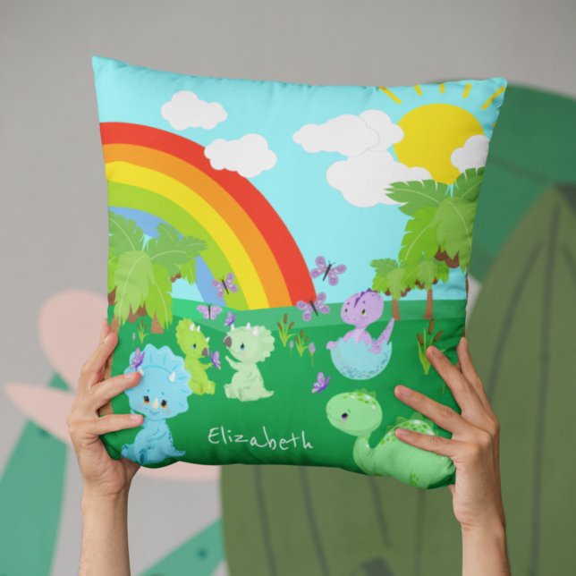 Cojín Decorativo Dinosaurios bebés con mariposas, arcoiris y sol (Subido por el creador)