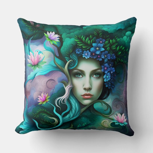 Cojín Decorativo Diosa de ForestThrow Pillow (Anverso)