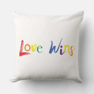 Cojín Decorativo Diseño colorido, alegre y creativo de Love Wins