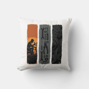 Cojín Decorativo Diseño de camiseta tríptico de herramientas de mec