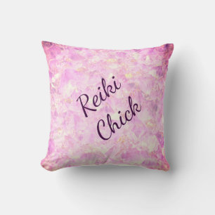 Cojín Decorativo Diseño de cristales rosados Reiki Chick