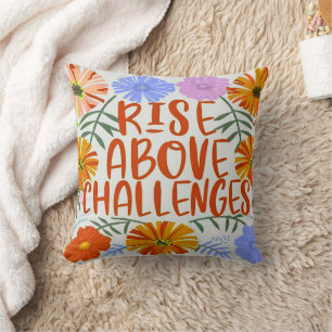 COJÍN DECORATIVO DISEÑO DE FLORALES DE COLORIDO MOTIVACIONAL