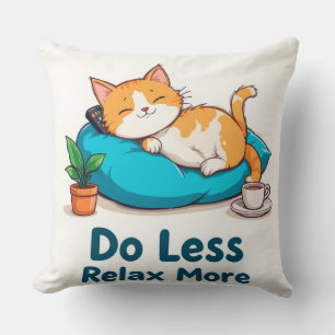 Cojín Decorativo Diseño de gato descansando con leyenda