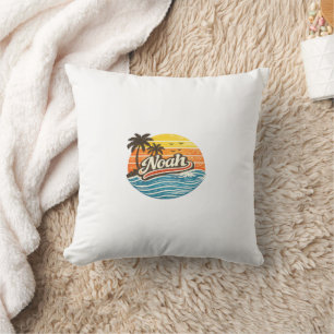 Cojín Decorativo Diseño de nombre Noah Atardecer Retro