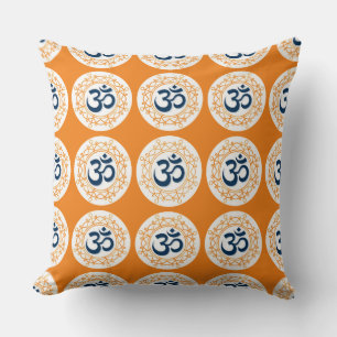 Cojín Decorativo Diseño de Om en el mantra de Dios indio