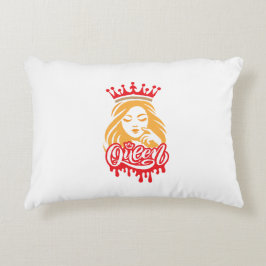 Cojín Decorativo Diseño de Reina – Tipografía Elegante de Corona Re