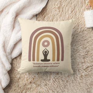 Cojín Decorativo Diseño de Yoga Arcoíris de Conciencia en Tonos Ter