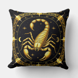 Cojín Decorativo Diseño de Zodiaco Escorpión Dorado con Ornamentos
