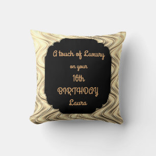 Cojín Decorativo Diseño del 16º cumpleaños del toque de lujo