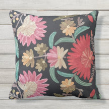 Diseño floral bordado