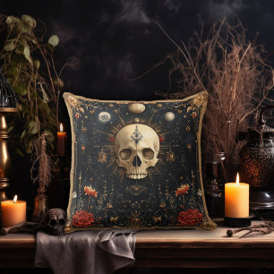 Cojín Decorativo Diseño floral oscuro y de cráneo