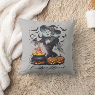 Cojín Decorativo Divertido Caldero Antiguo Bruja Bendita Halloween