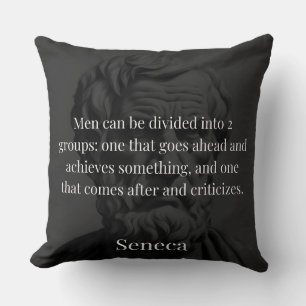 Cojín Decorativo División de Séneca: Las Puertas y los Críticos