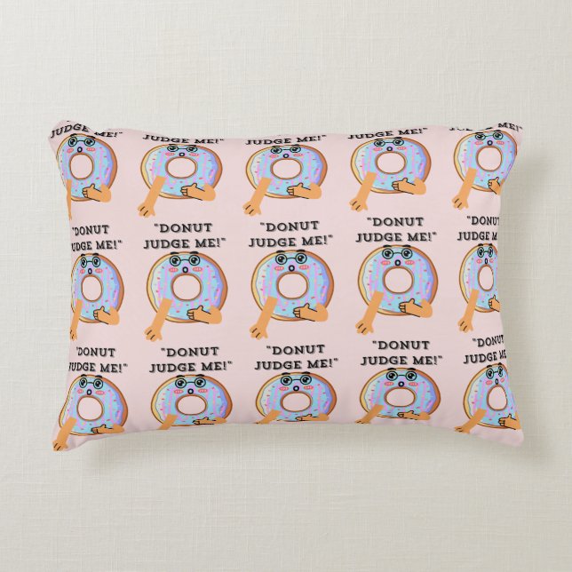 COJÍN DECORATIVO DONUT JUZGAME (Anverso)