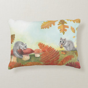 Cojín Decorativo Dormouse de grasa europea (Glis glis) en la natura