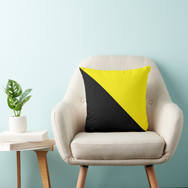 Cojín Decorativo Dos tonos diagonales amarillo y negro (Silla)