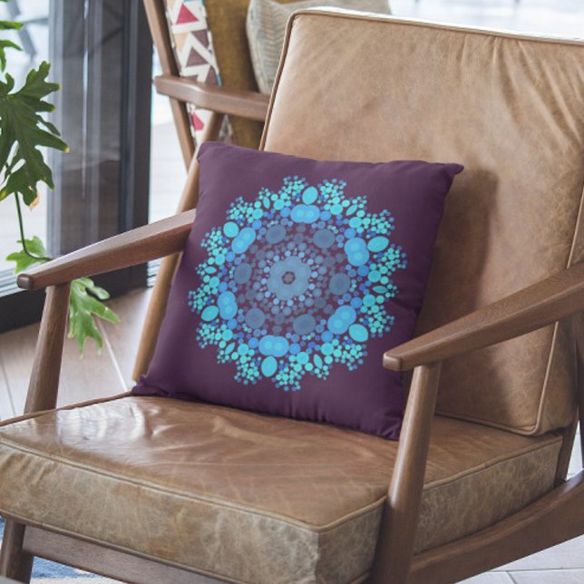 Cojín Decorativo Dot Mandala Flor Azul y Púrpura (Subido por el creador)