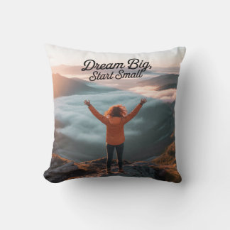 Cojín Decorativo Dream Big, Start Small – Inspirational Sunrise Mou