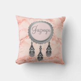 Cojín Decorativo Dreamcatcher gris sobre mármol rosa personalizado