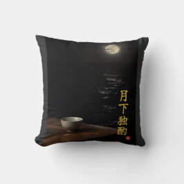 Cojín Decorativo Drinking Alone (Gekka Dokushaku)Throw Pillow