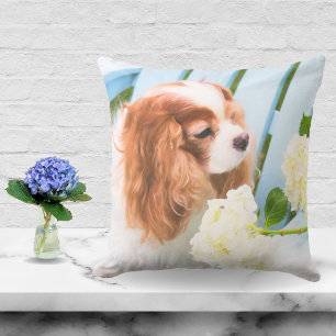 Cojín Decorativo Dulces Hortensias del Cavalier King Charles Spanie