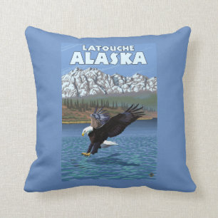 Cojín Decorativo Eagle calvo que se zambulle - Latouche, Alaska