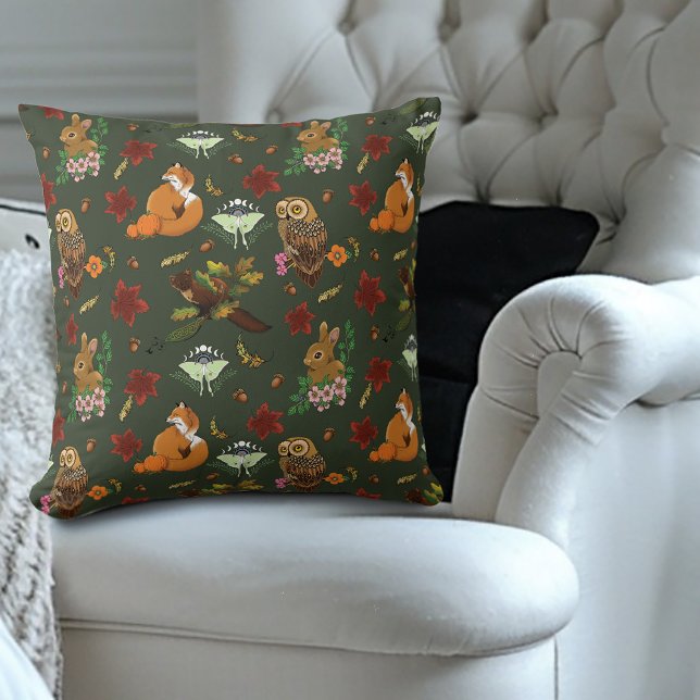 Cojín Decorativo Ecologación de los animales del bosque de Woodland (Subido por el creador)