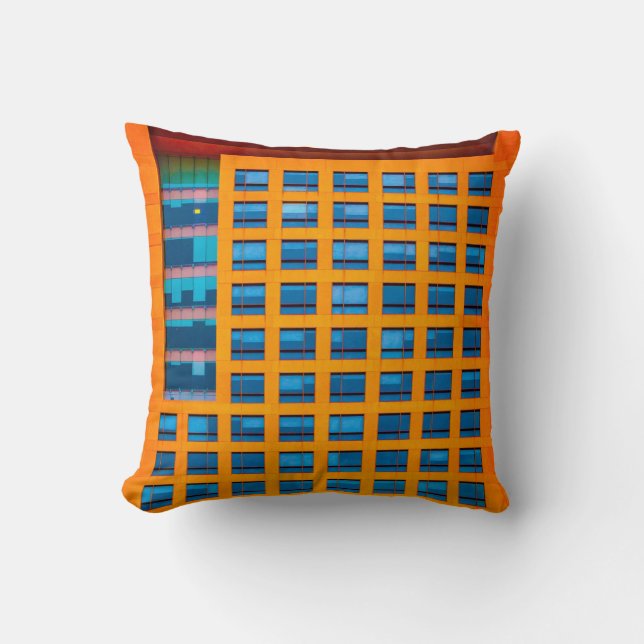 Cojín Decorativo Edificio azul y naranja (Anverso)