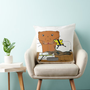 Cojín Decorativo Educación en casa de Oliver The Otter - La Maripos