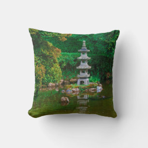 Cojín Decorativo EE.UU., California. Vista De Un Estanque