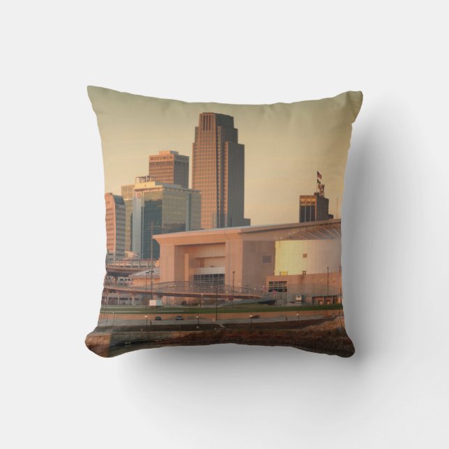 Cojín Decorativo EE. UU., Nebraska, Omaha, horizonte (Anverso)