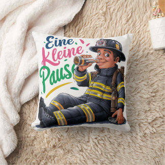 Cojín Decorativo "Eine kleine Pause" Feuerwehrmann