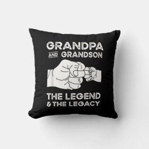 Cojín Decorativo El Abuelo Y El Abuelo La Leyenda Y El Legado