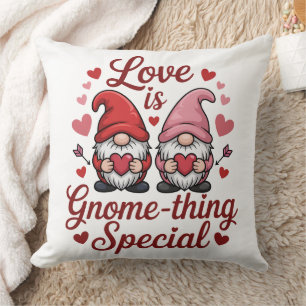 Cojín Decorativo El amor es algo especial de los gnomos