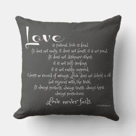 Cojín Decorativo El amor es gris para el paciente (versículo de esc