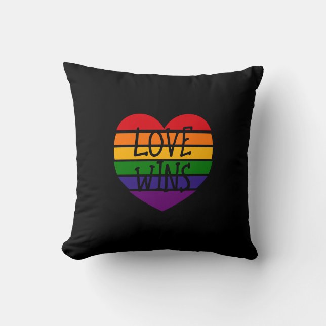 Cojín Decorativo El amor gana corazón arcoiris (Anverso)