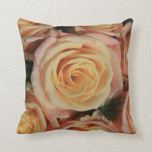 Cojín Decorativo El doble subió del pillowm del rosa en colores