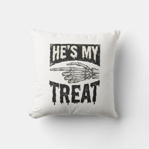 Cojín Decorativo Él es mi regalo Diseño de camiseta de Halloween de
