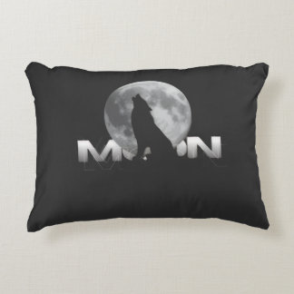 Cojín Decorativo el grito del lobo bajo la luna llena