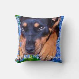 Cojín Decorativo El monumento a Rottweiler se abraza