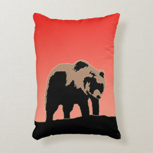 Cojín Decorativo El oso pardo al atardecer - Arte de vida salvaje o