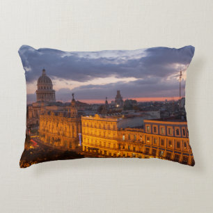 Cojín Decorativo El paisaje urbano al atardecer, La Habana, Cuba