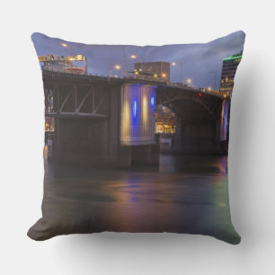 Cojín Decorativo El puente Morrison sobre el río Willamette