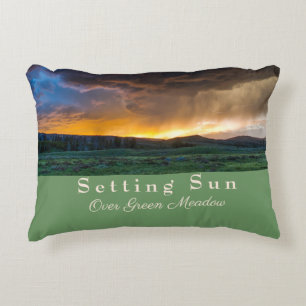 Cojín Decorativo El sol sobre la pradera verde