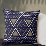 Cojín Decorativo El taparrabo azul de la marina inspiró decoracione<br><div class="desc">Añade un poco de encanto a tu espacio vital con esta elegante almohada tipográfica decorativa con un estilo de lienzo enloquecido en azul marino con acentos grises de marfil y arcilla. El diseño es muy complejo y está imprimido en un tejido suave y duradero, lo que lo convierte en un...</div>