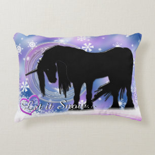 Cojín Decorativo El unicornio negro místico (déjelo la nieve)