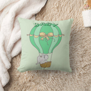 Cojín Decorativo Elefante bebé volando en globo aerostático sin gén